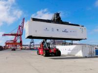  Boluda Shipping traslada dos desaladoras para el riego de cultivos en La Palma 