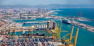  El número de escalas de buques en puertos españoles cae un 31% desde julio 
