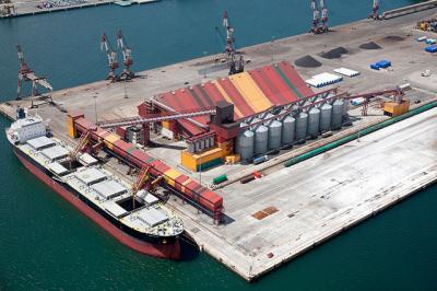 Las terminales de graneles sólidos de Santander y Bilbao continúan entre las mejor valoradas del mundo 