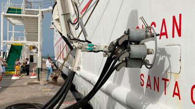 Puertos del Estado pone en marcha un proyecto para suministro eléctrico desde tierra por pila de hidrógeno 