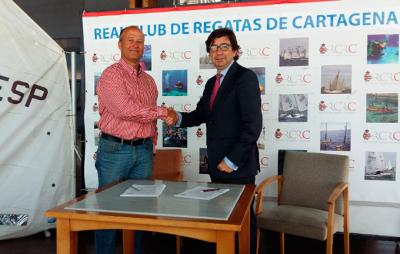 El Puerto deportivo Mar de Cristal y el RCR de Cartagena, sellan acuerdo de colaboración