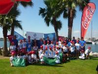 La Fundación Ecomar y Coca-Cola participan en una acción de limpieza de costas con niños del Real Club Náutico de Valencia