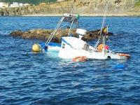 Salvamento Marítimo rescata a los 4 tripulantes de un pesquero hundido en las proximidades de Punta Carnero (Algeciras)