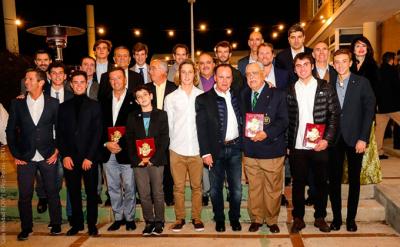 El RCN Valencia celebra su primera gala del deporte y cena de Navidad