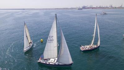 El Valencia Boat Show rinde homenaje a los sanitarios con la Regata de Héroes