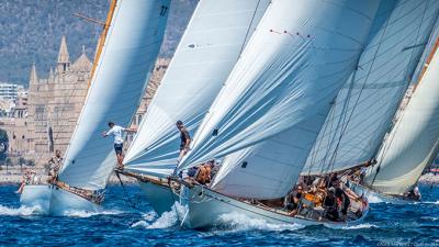 El viento brinda un estreno de lujo de la XXV Regata Illes Balears Clàssics