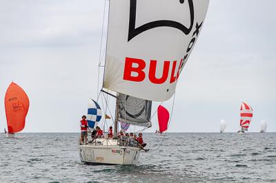 El ‘Bullbox’ asturiano gana el XXXVI Campeonato de Bizkaia de Cruceros