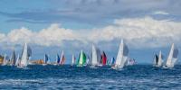 La flota del Trofeo Repsol se luce en una jornada complicada por el viento