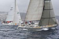 Los barcos Hauraki, Máquina Total e Ikko lideran  el VII Trofeo Armada Española 