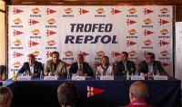 Presentación en el Monte Real Club de Yates de Baiona el Trofeo Repsol - 40º Regata de Primavera
