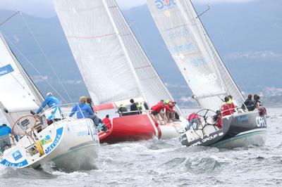 Siradella se alía con el viento y la mar en la Pitusa Sabín y se lleva la general del Trofeo