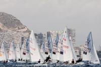 Completa segunda jornada en el Campeonato del Mundo de 420 en Alicante