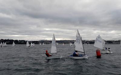 El RCN Coruña celebra su Grand Prix de invierno de vela ligera
