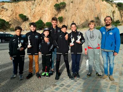 Zsombor Denes gana la III Guíxols Cup en la categoría de Optimist Grupo 2.